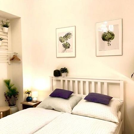 Gallys Apartment Lounge Прага Экстерьер фото